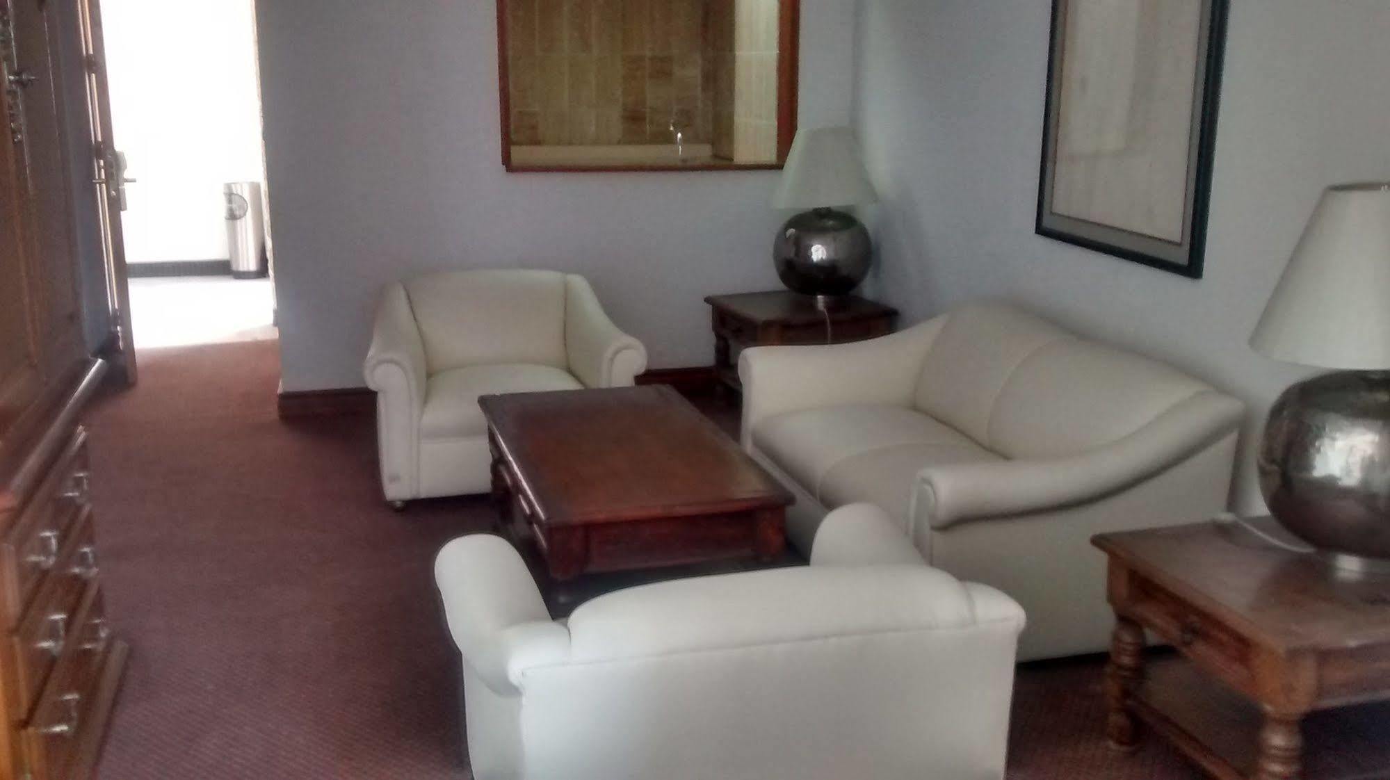Hotel Laffayette Ejecutivo 瓜达拉哈拉 外观 照片